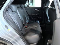 Audi Q2 35 TDI S-Tronic Adrenalin Black Line Edition - Miniatura 54