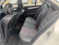Mercedes Clase C C220 CDI AUT. AVANTGARDE 170 CV. - Miniatura 9