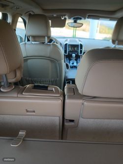 Porsche Cayenne 3.0 - Miniatura 5