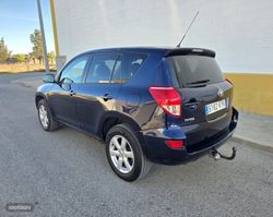 Toyota RAV 4 D4d 4x4 - Miniatura 3