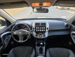 Toyota RAV 4 D4d 4x4 - Miniatura 11