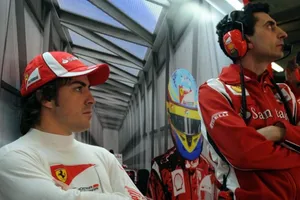Alonso asegura que el podio está a su alcance