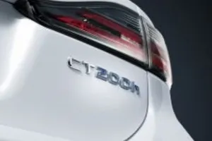 CT 200h, el primer full hybrid de Lexus