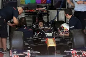 El mecánico de Toro Rosso no ha sido despedido