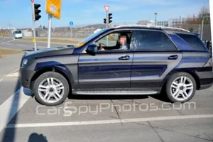 Fotos espía del Mercedes ML 2012