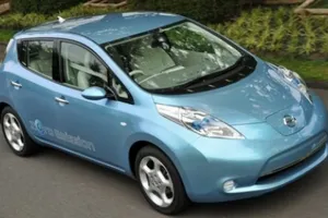 La autonomía del Leaf será de 590 Km.