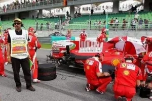 Motores Ferrari: problema aparentemente localizado