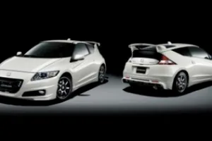 Mugen estrena su kit de accesorios para el CR-Z.
