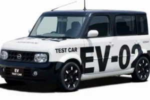 Nissan quiere vender 100.000 coches eléctricos en 2012