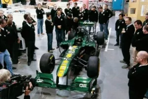Presentación del Lotus T128