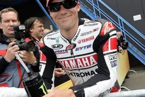 Primera victoria de Spies en Moto GP en Assen