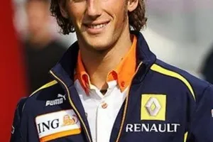 Renault anuncia a Grosjean para el GP en Valencia