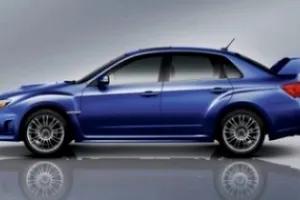 Subaru WRX STI 2011 era un sedan