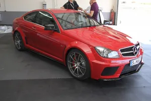 El Mercedes-Benz C63 AMG Coupé Black Series ya es oficial