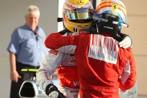 Hamilton y Alonso, los pilotos que más antipatía acarrean, para los alemanes