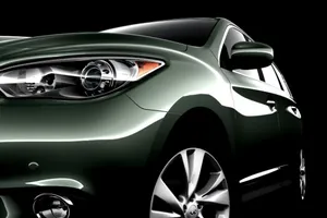 Primer teaser del Infiniti JX