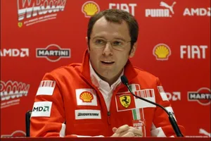 Domenicali dice que hay que cambiar la filosofía del equipo