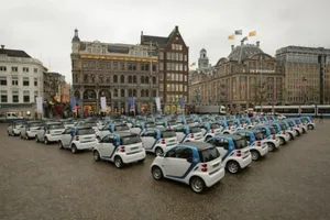 Alquila un eléctrico en Amsterdam