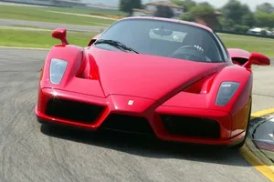 El sustituto del Ferrari Enzo tendrá un motor V12 y será híbrido