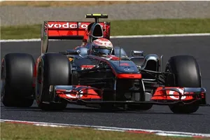 GP Japón 2011, Libres 3, los Mclaren al frente