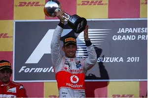 GP Japón 2011: trabajadísima victoria de Button. Vettel bicampeón del mundo