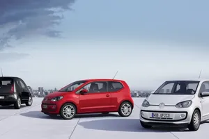 Volkswagen completa la gama Up! con los High Up!, Up! Black y Up! White
