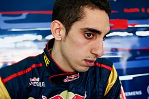 Buemi se queda en Red Bull como tercer piloto