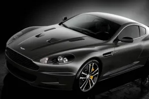 Aston Martin DBS Ultimate Edition: más potencial visual para los últimos gran turismo V12