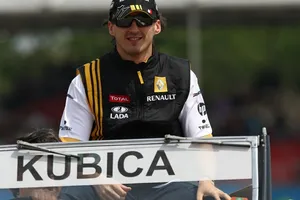 Kubica vuelve a ser operado del codo