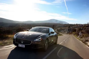 Maserati Quattroporte 2013, lujo y deportividad garantizados