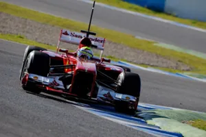 Pedro de la Rosa debuta con Ferrari en los tests de Jerez