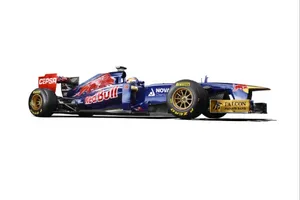 Toro Rosso presenta el conservador STR8