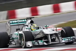 Nico Rosberg confirma el potencial del Mercedes W04