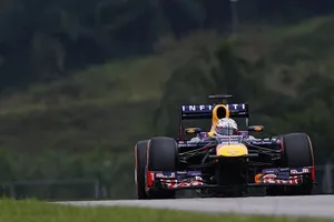 Sebastian Vettel: los neumáticos no son tan rápidos como nuestro coche