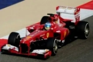 Alonso califica como ''mala suerte'' su problema con el DRS