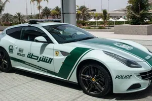 Un Ferrari FF para la Policía de Dubai