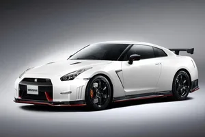 Nissan GT-R Nismo: 'Godzilla', más fuerte que nunca