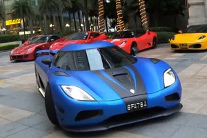 Koenigsegg Agera S, imán para las miradas en Singapur