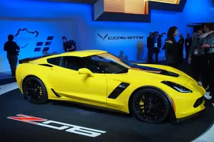 Corvette C7 Z06 2015, dejen paso al Corvette más bruto