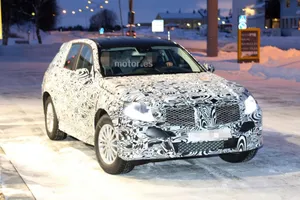Mercedes-Benz GLK 2015, cazado en unas pruebas invernales