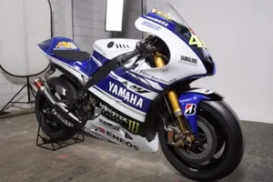 La nueva Yamaha YZR-M1 de Valentino Rossi y Jorge Lorenzo