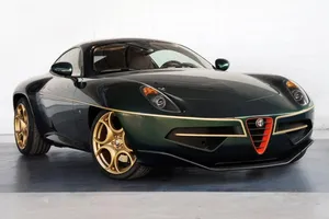 Touring Superleggera Disco Volante, se pasa al verde