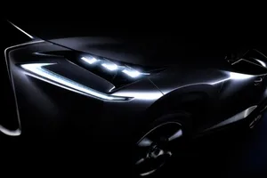 Lexus adelanta una imagen del NX