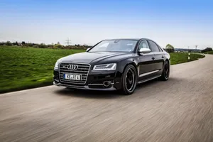 Audi S8 por ABT, 'el caballero negro' de 640 CV