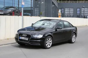 Audi A4 2016, imágenes de la mula de pruebas