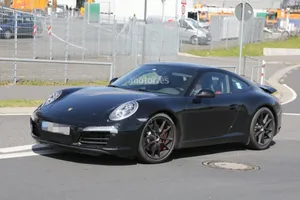 Porsche 911 GTS 2015, el restyling continúa de pruebas en Nurburgring