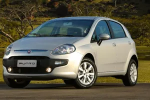 Italia - Mayo 2014: El Fiat Punto entona el canto del cisne