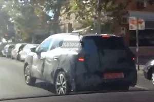 Renault Koleos 2016, cazamos en video al SUV compacto galo