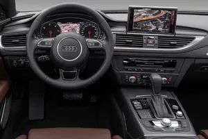 Actualiza los mapas de tu Audi mediante internet