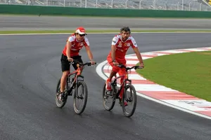 Alonso se queda sin equipo ciclista para 2015... de momento